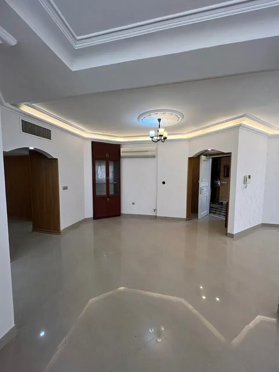 آپارتمان۱۴۰متری، فرامرز ۳۶،طبقه۴، با آسانسور|فروش آپارتمان|مشهد, شهید فرامرز عباسی|دیوار