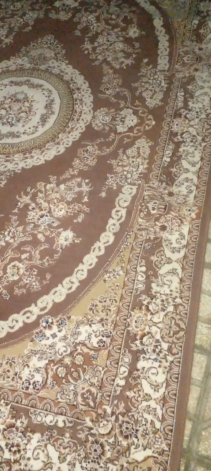 فرش ۶ متری جفت ۷۰۰ شانه وکم کار ودوعدد ۶ متری|فرش|سبزوار, رضوی|دیوار