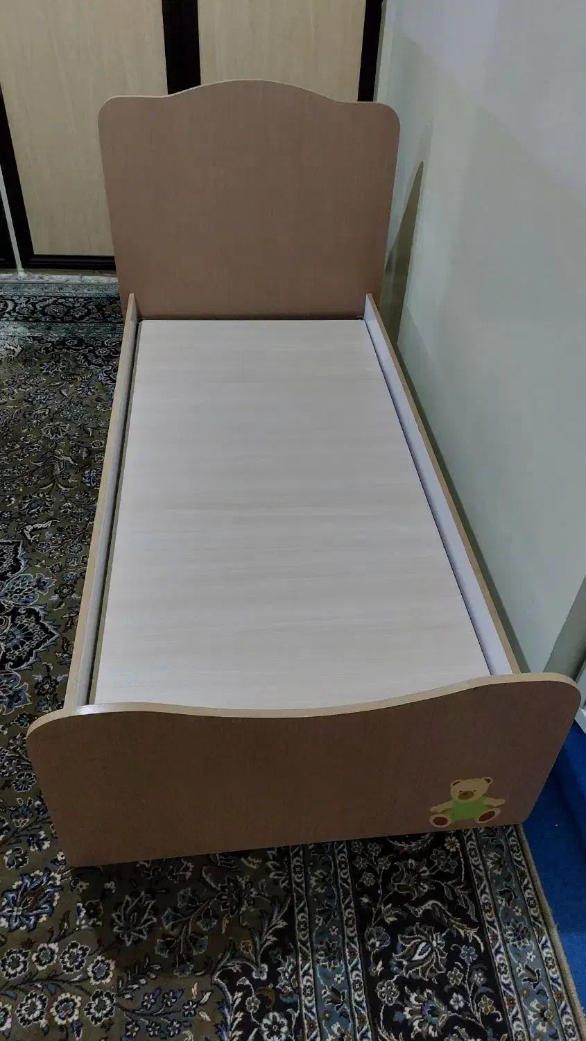 تخت خواب نوجوان|تخت و صندلی بچه|شازند, |دیوار