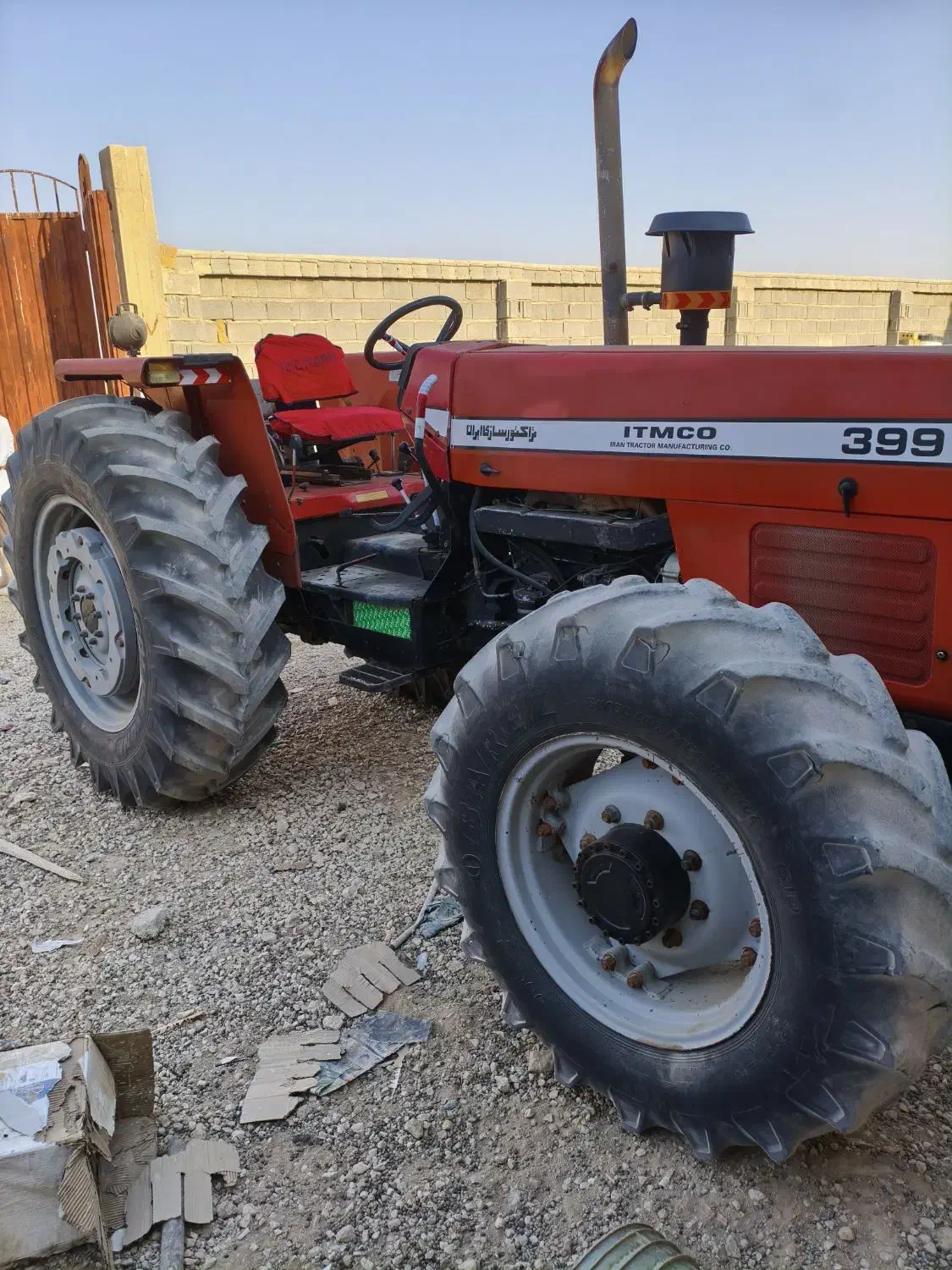 تراکتور ۳۹۹جفت مدل۱۳۸۵|خودرو سنگین|مرودشت, ژیان|دیوار