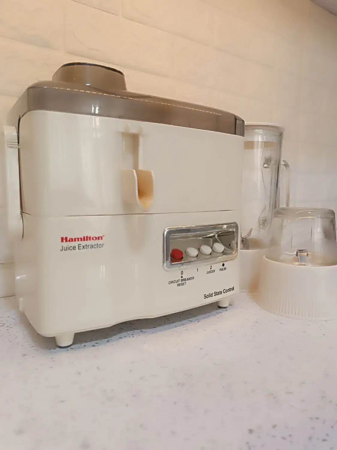 ابمیوه گیری سه کاره|آبمیوهگیر و آبمرکباتگیر|نجفآباد, فاز ۳ شهرک آزادگان|دیوار