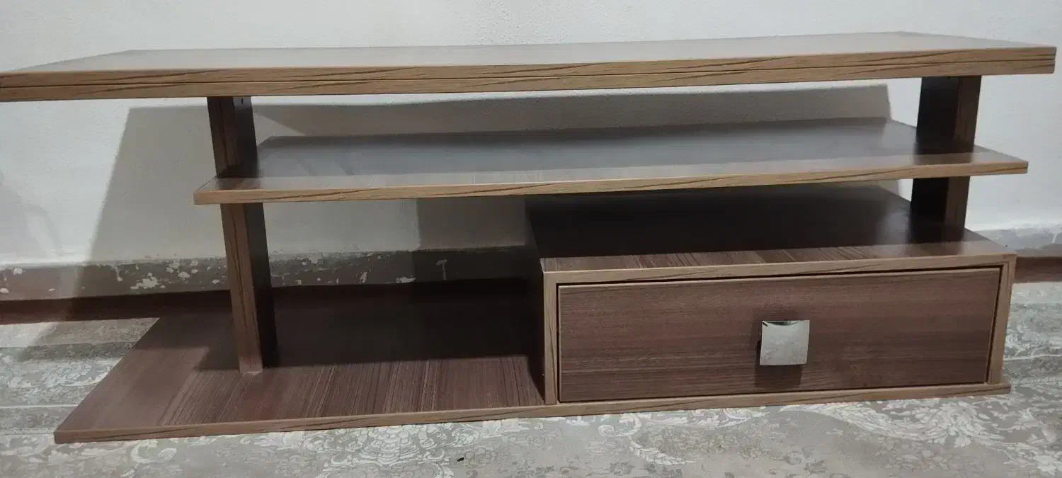 میز تلویزیون|میز تلویزیون|شاهین‌شهر, فردوسی|دیوار