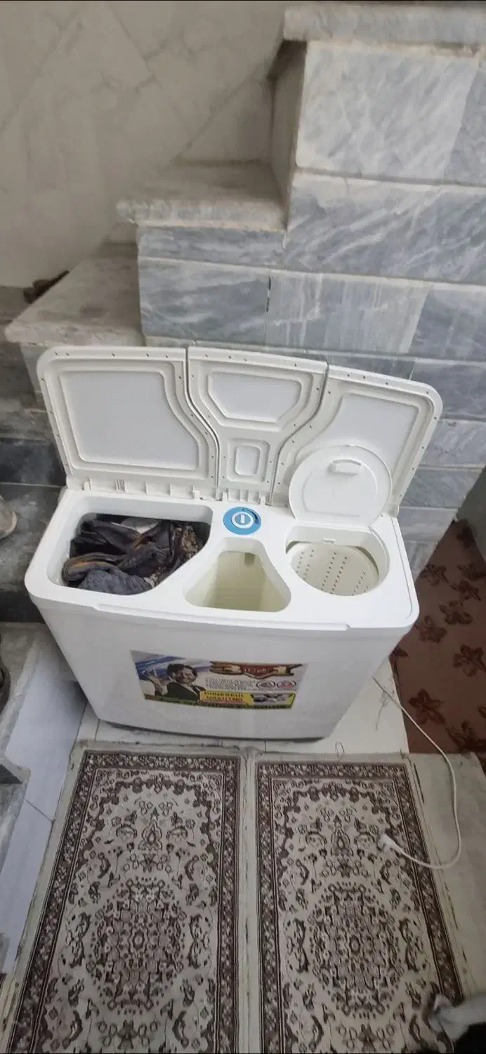 ماشین لباس شویی|ماشین لباسشویی و خشک‌کن لباس|قم, وادی السلام|دیوار