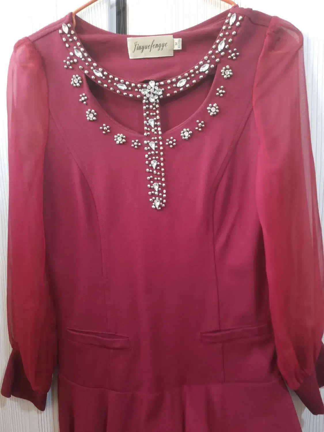 پیراهن دخترانه مجلسی|لباس|شاهین‌شهر, نبوت|دیوار