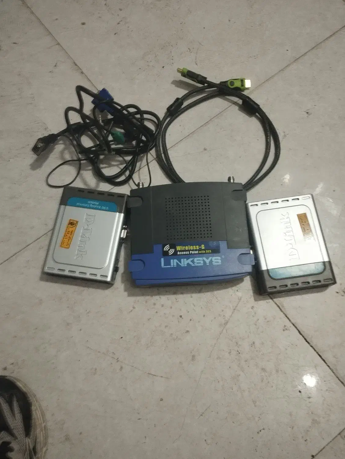 3عددمودم|مودم و تجهیزات شبکه|مشهد, کشاورز|دیوار