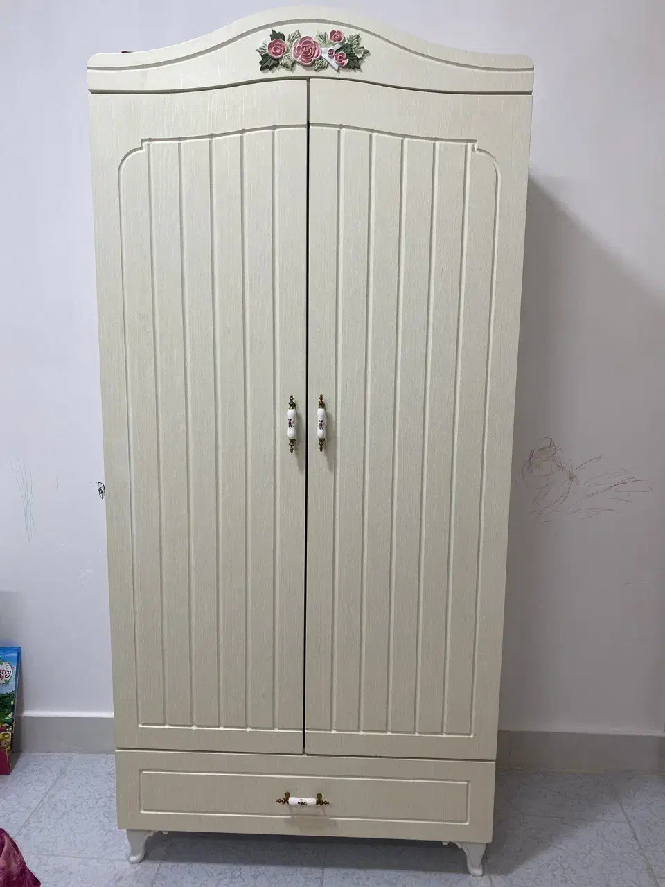 تخت و کمد کودک|تخت و سرویس خواب|تربت جام, مطهری|دیوار