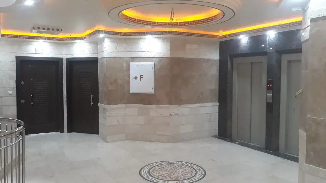 ۹۳ متر رو به خیابان /پارکینگ|اجارهٔ دفتر کار، اتاق اداری، مطب|کرج, مهرویلا شمالی|دیوار