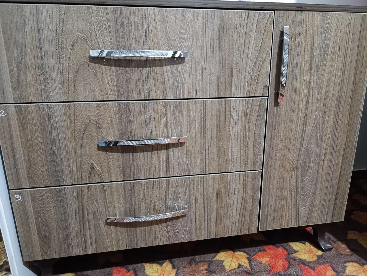 دراور و پاتختی|جاکفشی، کمد، دراور|قزوین, |دیوار