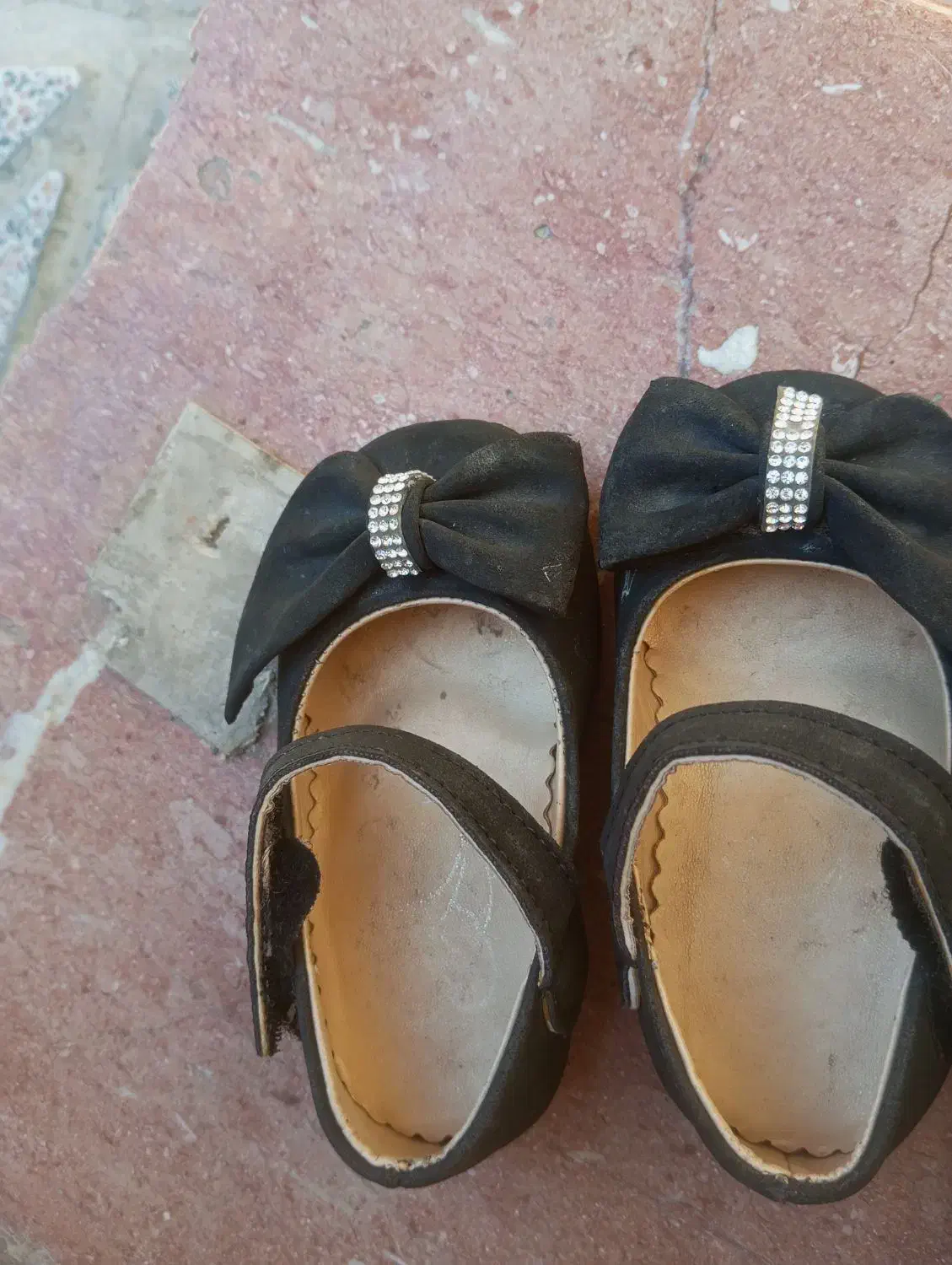 دوجفت کفش بچه گانه در سایزهای 21،23|کفش و لباس بچه|نقده, |دیوار