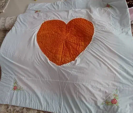 لحاف سالم و بسیار تمیز|رختخواب، بالش، پتو|دلیجان, |دیوار