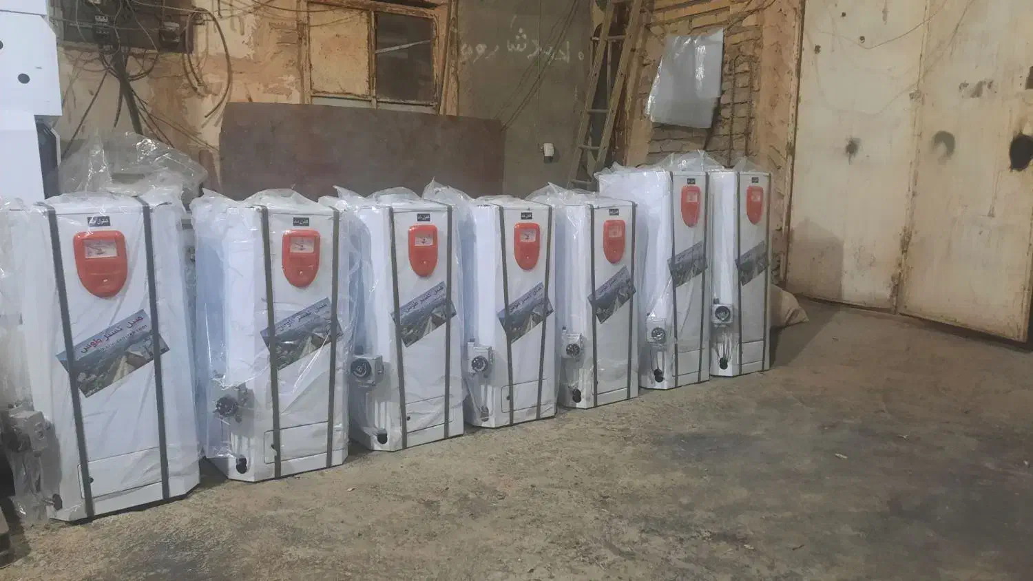 آبگرمکن دیواری|آبگرمکن، پکیج، شوفاژ|مشهد, طبرسی شمالی|دیوار