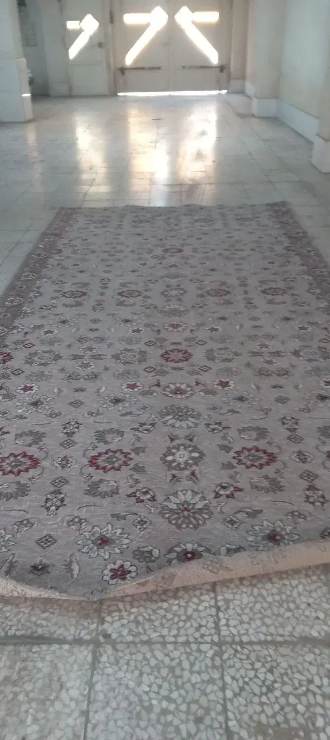 فرش چهار متر در دومتر|فرش|بهارستان, |دیوار