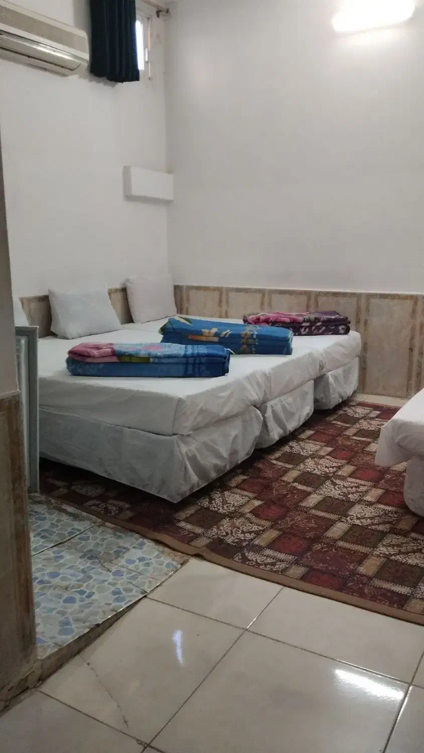 مشهد مقدس 3آبان|تور و چارتر|کرمان, |دیوار