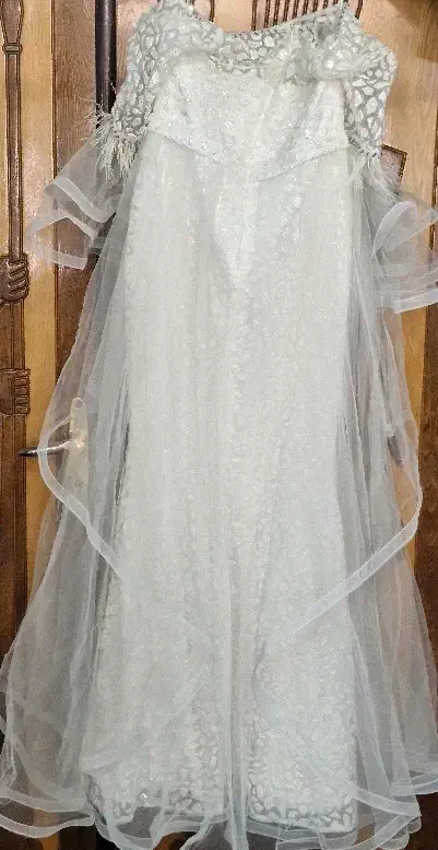 لباس مجلسی|لباس|لنجان, |دیوار