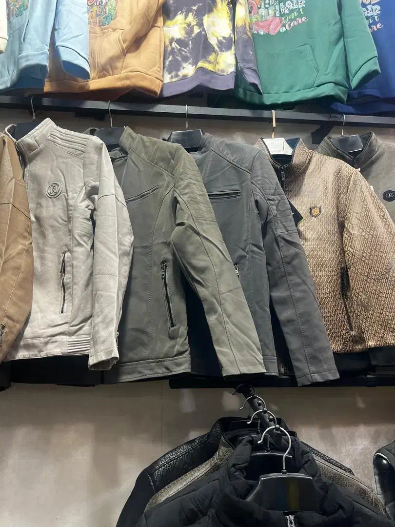 چرم برای ۱۳ تا ۱۸ سال|لباس|بندر گناوه, |دیوار