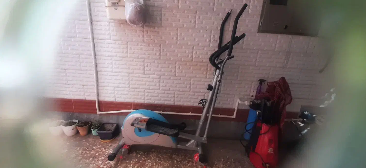 اسکی فضایی در حد نو|تجهیزات ورزشی|دوگنبدان, |دیوار