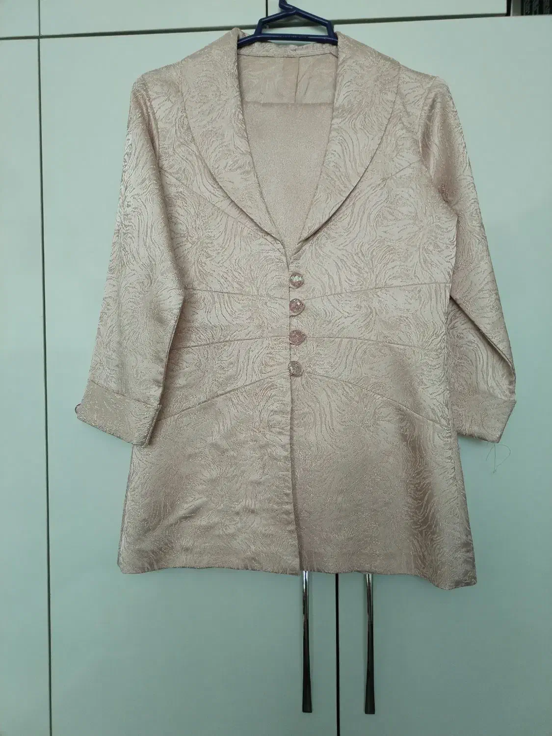 تعدادی لباس مجلسی سالم|لباس|مشهد, حجت|دیوار