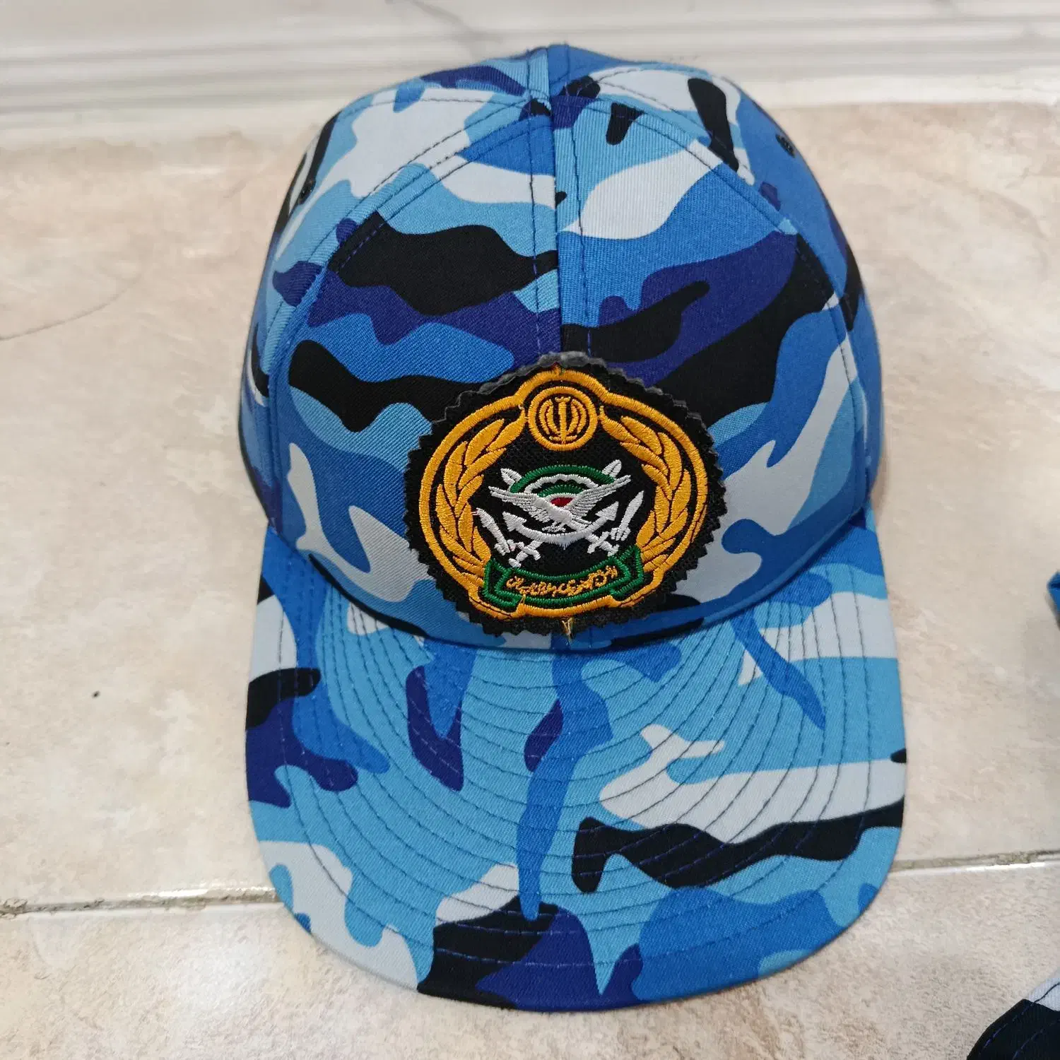 لباس نظامی ارتش|لباس|کرج, مطهری|دیوار