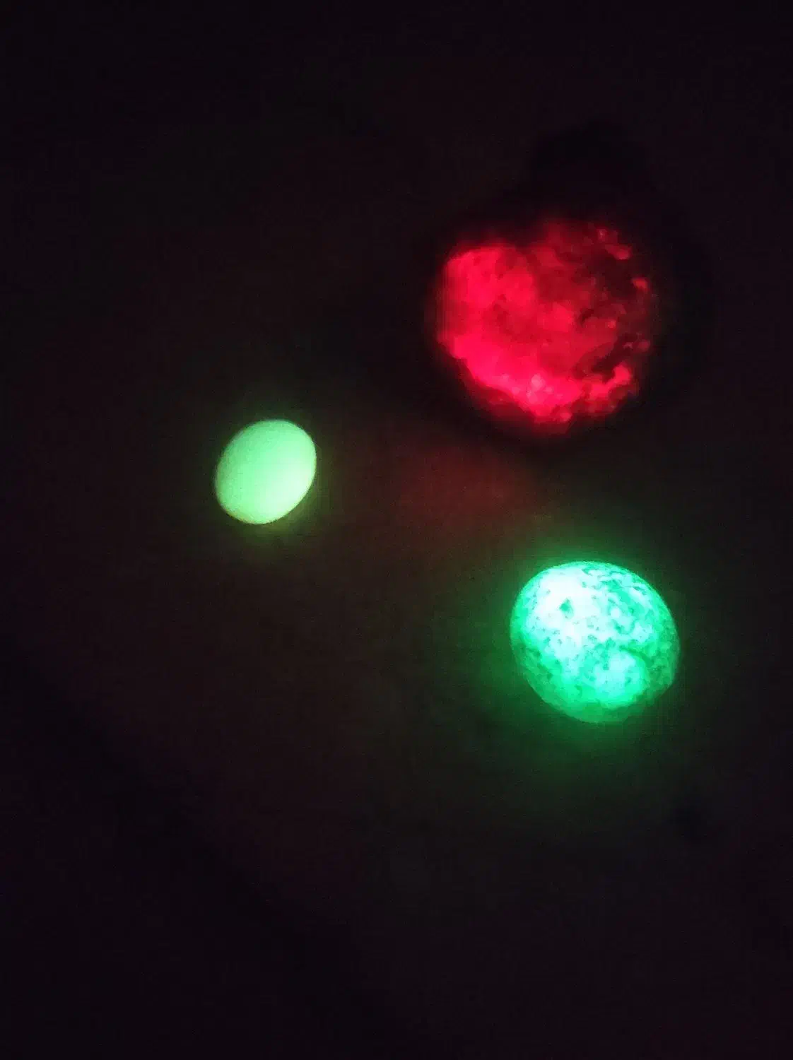 سنگ شب نما|جواهرات|رباط‌کریم, الارد|دیوار