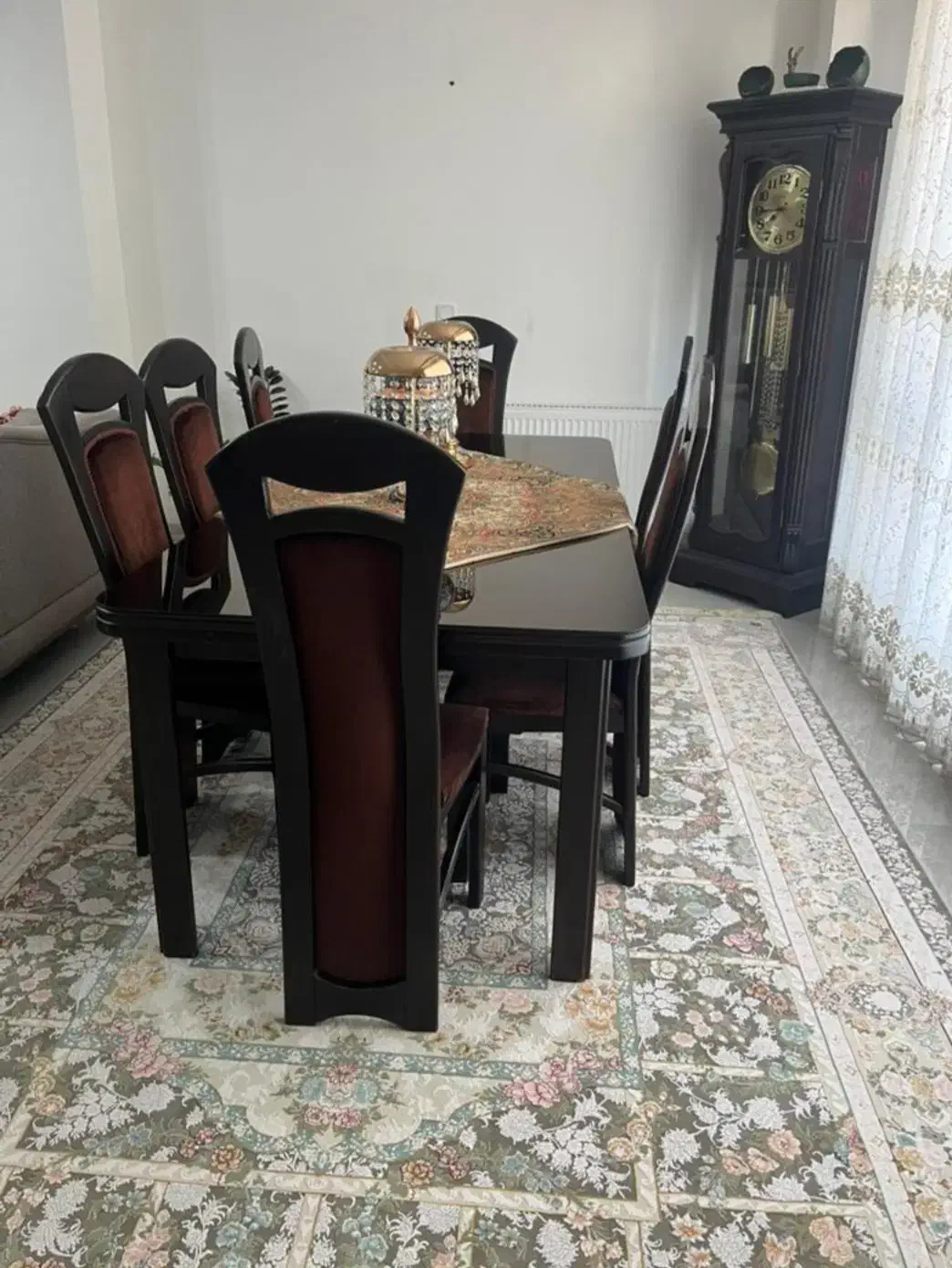 میز و صندلی نهار خوری چوبی ۸نفره|میز و صندلی غذاخوری|دوگنبدان, |دیوار