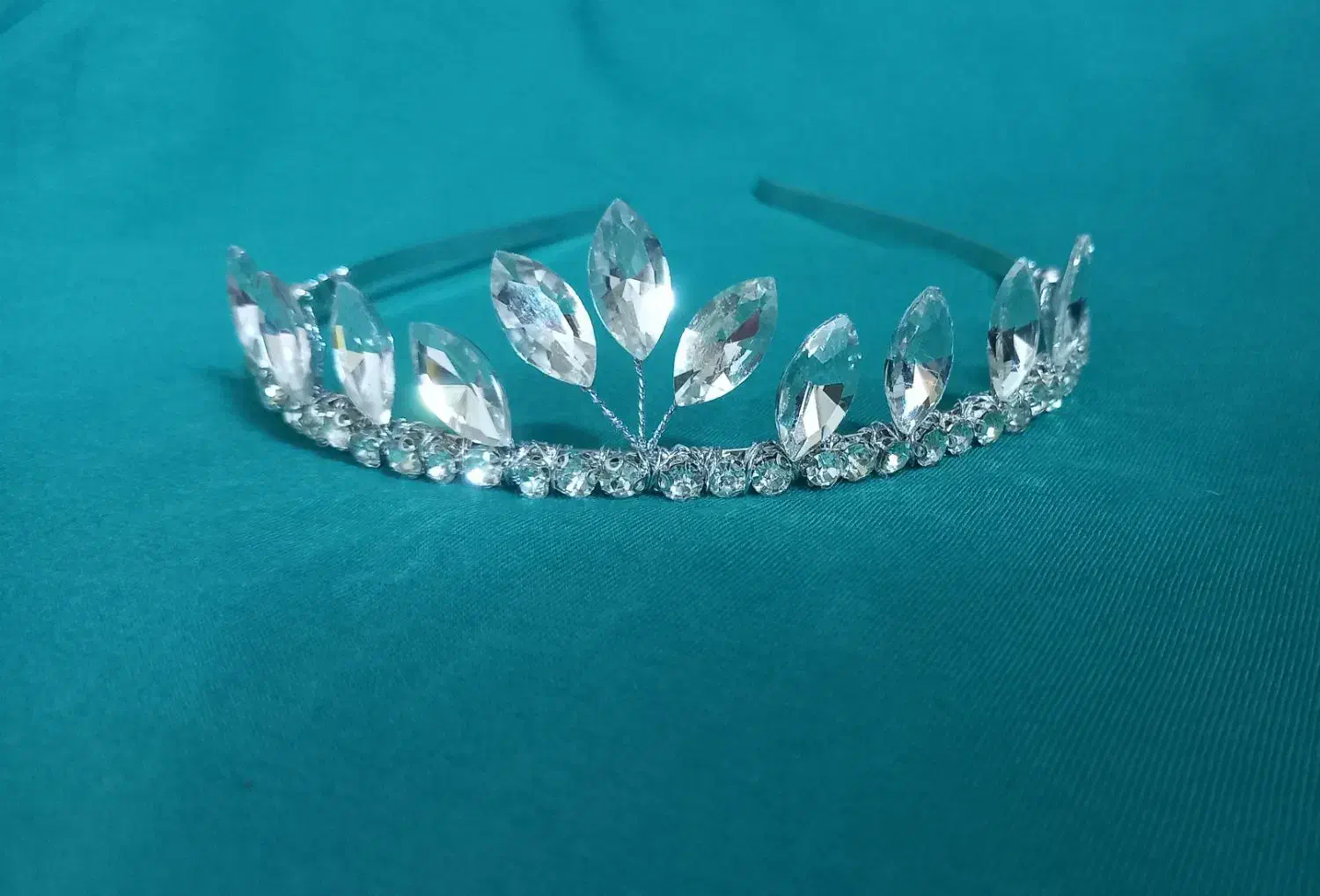 تل و ریسه مو|زیورآلات و اکسسوری|یزد, |دیوار