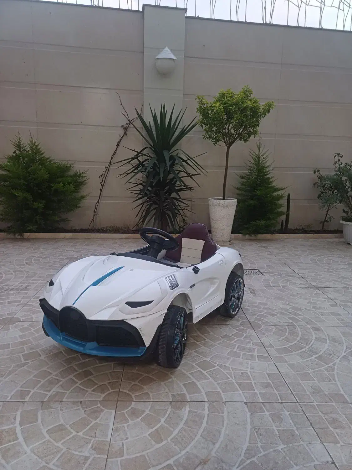 ماشین شارژی|اسباب‌بازی بچه|لاهیجان, شقایق|دیوار