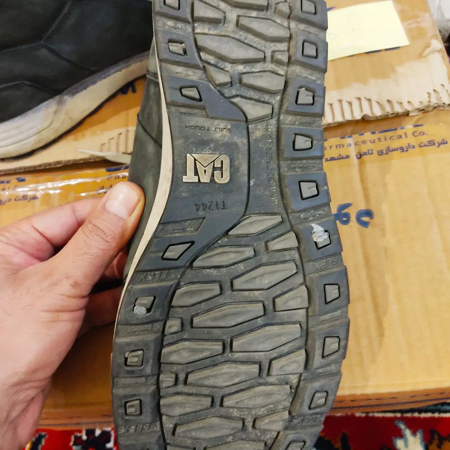 نیم بوت CAT اورجینال ویتنام|کیف، کفش، کمربند|تهران, فدک|دیوار