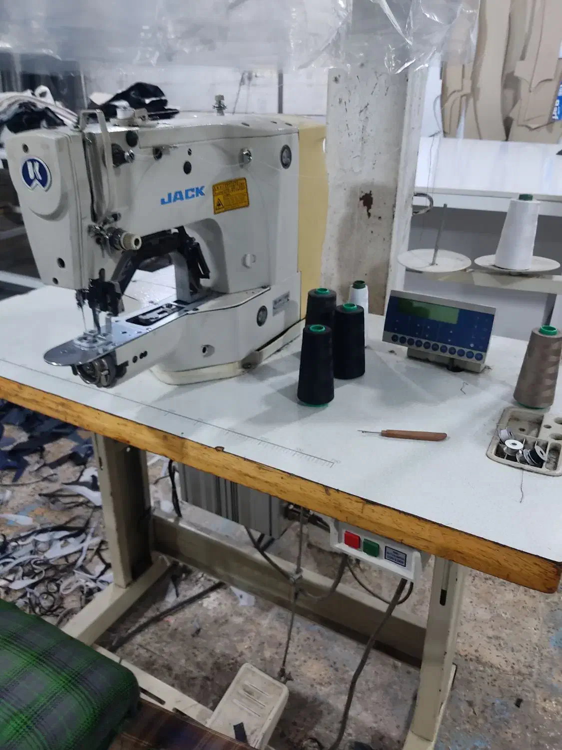 چرخ الیک|چرخ خیاطی و ریسندگی|محمدشهر, محمدشهر|دیوار