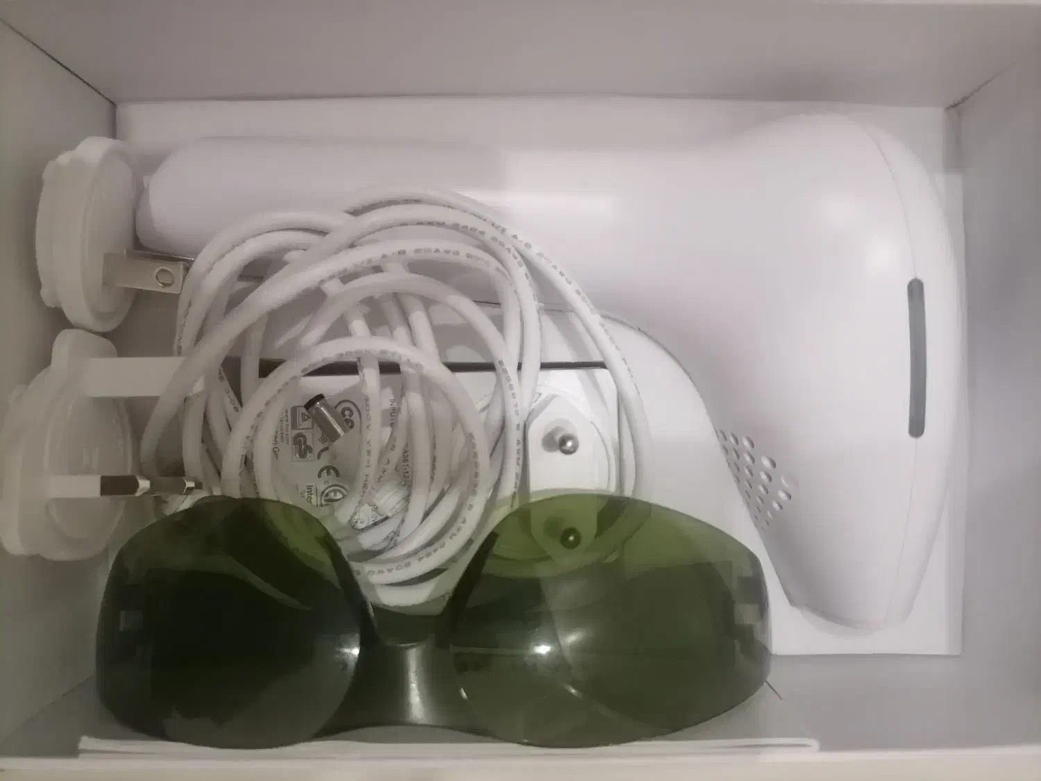 دستگاه لیزر خانگی مدل Hair removal Device|آرایشی، بهداشتی، درمانی|اهواز, کوروش|دیوار