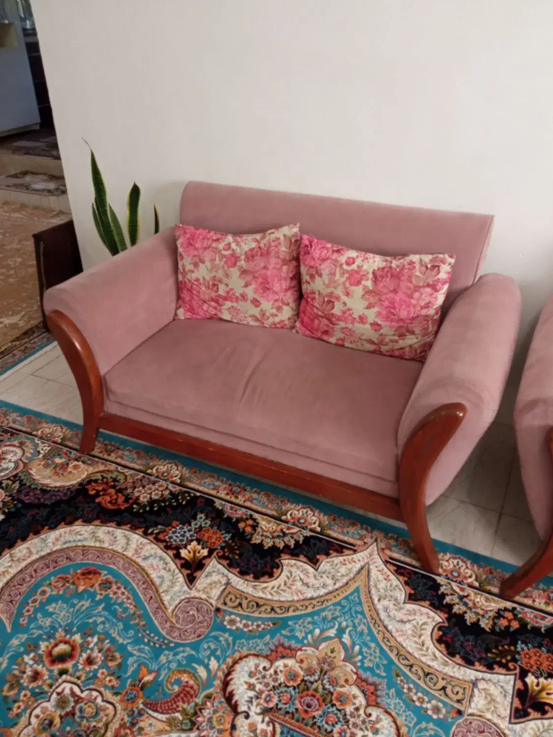 مبل هفت نفره|مبلمان خانگی و میز عسلی|شفت, |دیوار