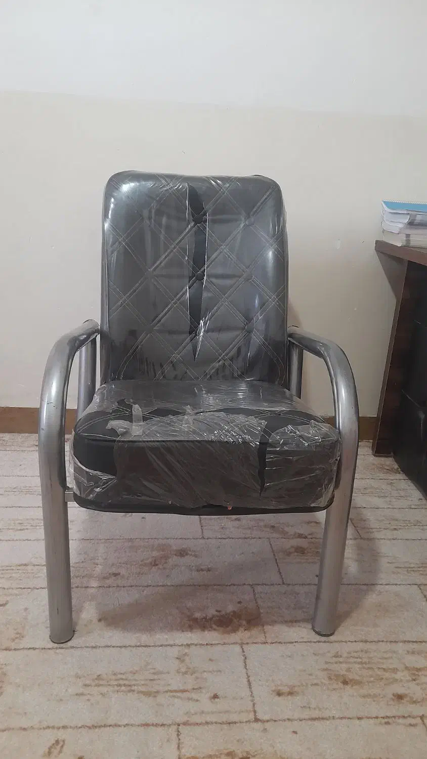 صندلی نو|صندلی و نیمکت|یاسوج, |دیوار