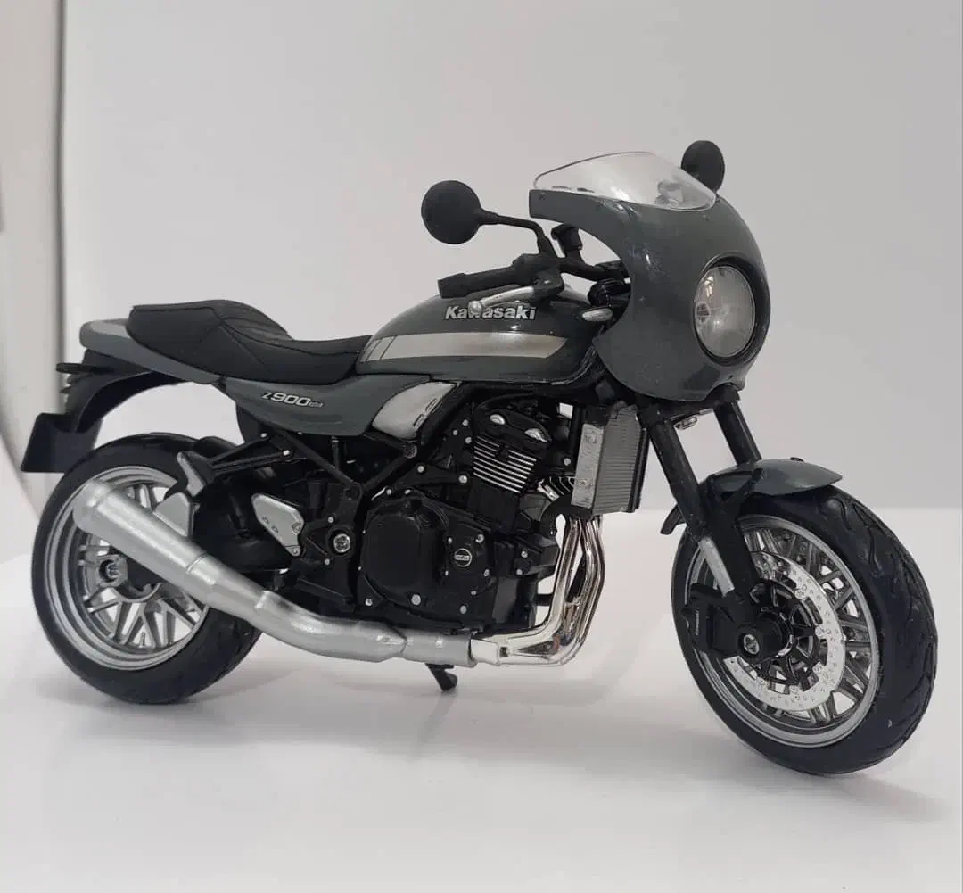 ماکت موتور کاوازاکی z900|کلکسیون و سرگرمی|تهران, فلسطین (میدان انقلاب)|دیوار