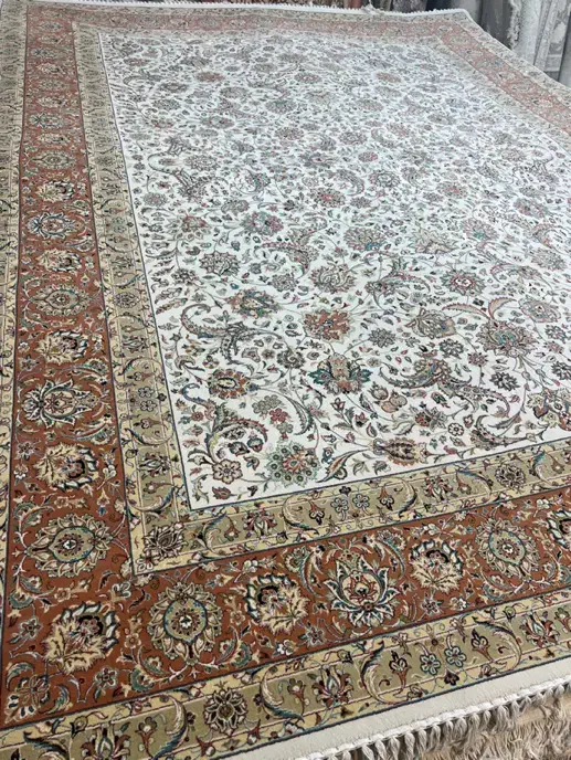 یک تخته فرش۱۲متری۷۰۰شانه تراکم۲۵۵۰مشهد|فرش|مشهد, شهید مطهری|دیوار