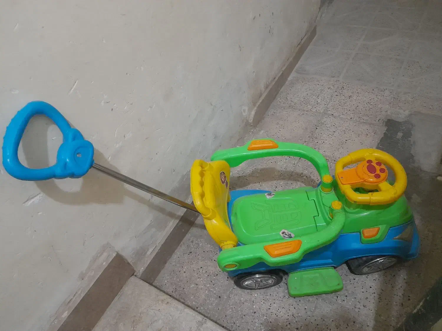 ماشین حمل کودک|اسباببازی بچه|مشهد, حضرت حجت|دیوار