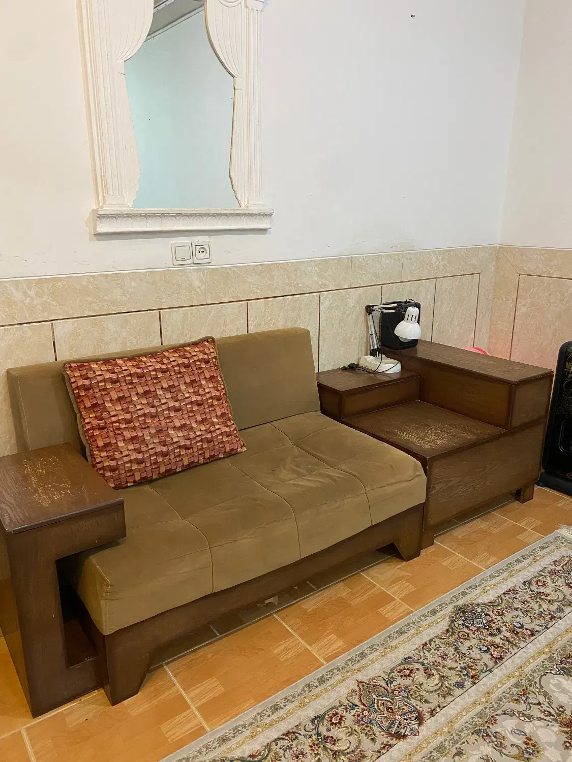 مبل هشت نفره به همراه کاناپه|مبلمان خانگی و میز عسلی|نجف‌آباد, ویلاشهر|دیوار