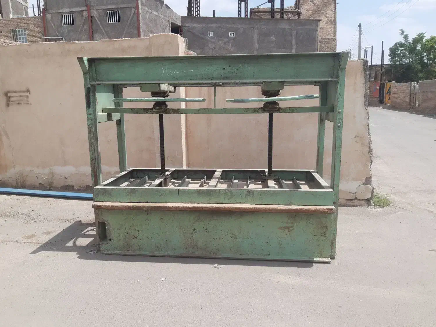 پرس نجاری|ماشینآلات صنعتی|کرمان, |دیوار