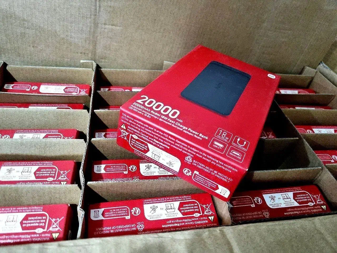 پاور بانک ۱۰.۰۰۰ و ۲۰.۰۰۰  اصلی با گارانتی ۶ ماهه|لوازم جانبی موبایل و تبلت|مشهد, ابوذر|دیوار