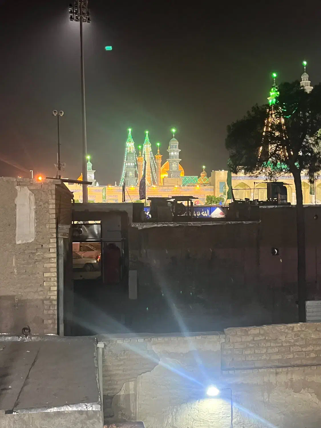 نیروی تمام وقت جهت کار در مسافرخانه|استخدام سرایداری و نظافت|قم, قم نو|دیوار