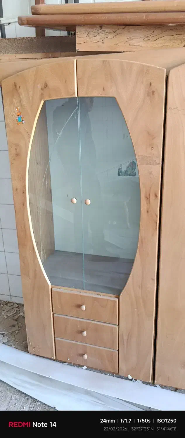 وسایل چوبی|بوفه، ویترین، کنسول|اصفهان, همتآباد|دیوار