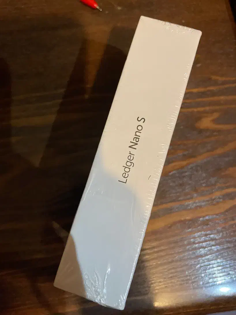 کیف پول ارز دیجیتال لجر Ledger Nano S آکبند|قطعات و لوازم جانبی رایانه|تهران, حصار بوعلی|دیوار