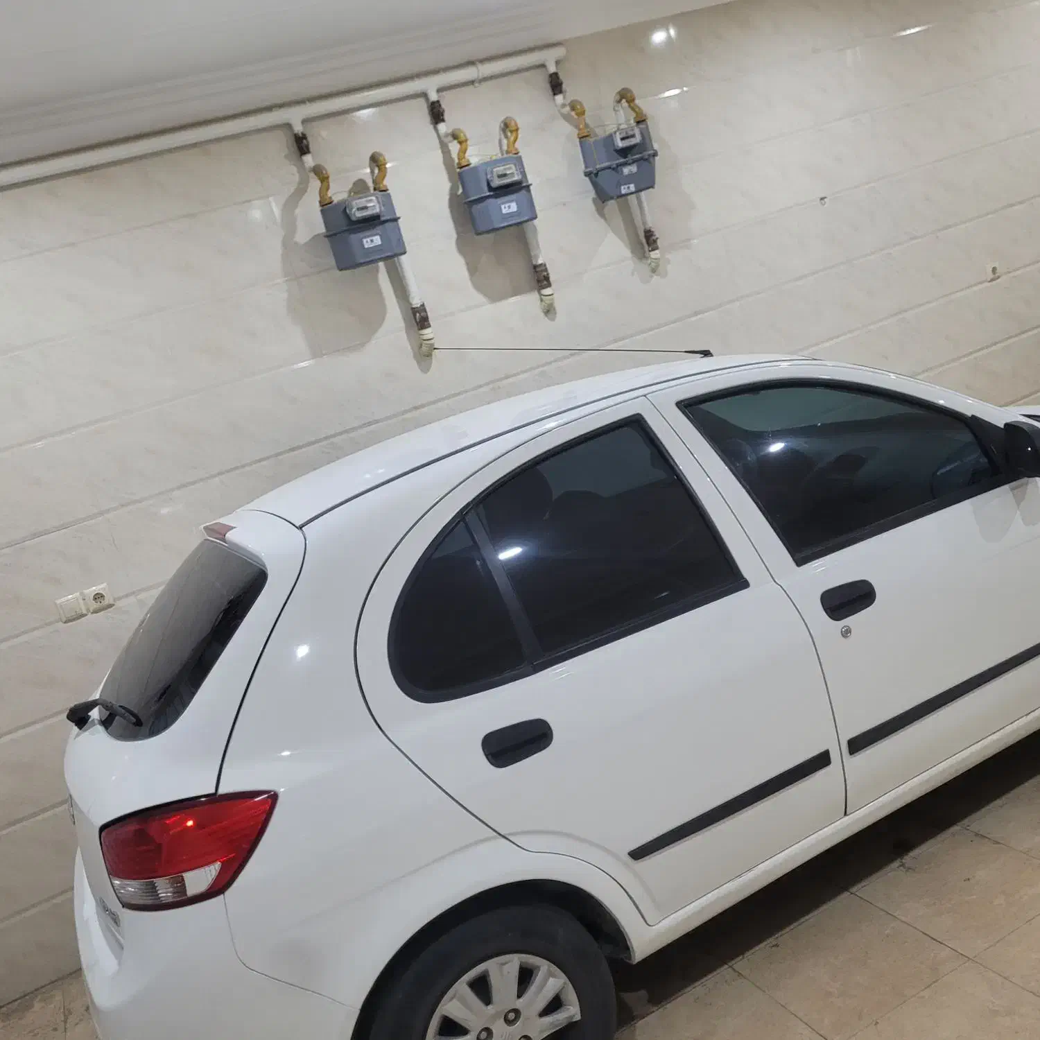 تیبا ۲سفید مدل ۹۷|خودرو سواری و وانت|یزد, |دیوار