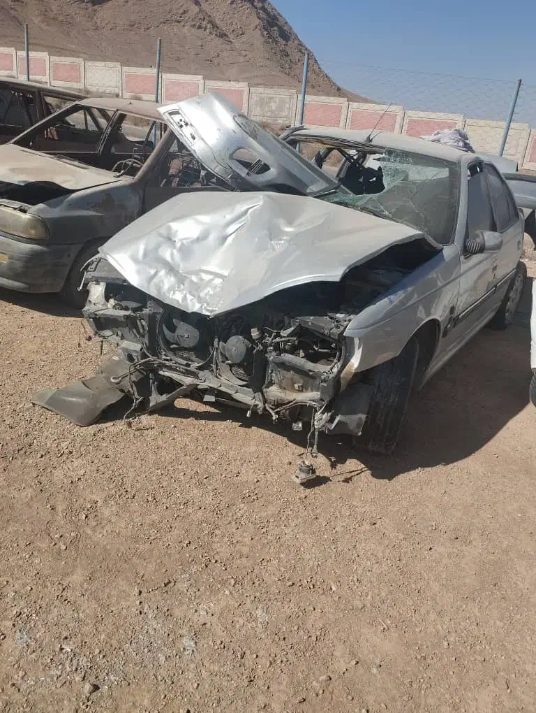 پژو پارس دوگانه فابریک تصادفی|خودرو سواری و وانت|اصفهان, بهارستان|دیوار