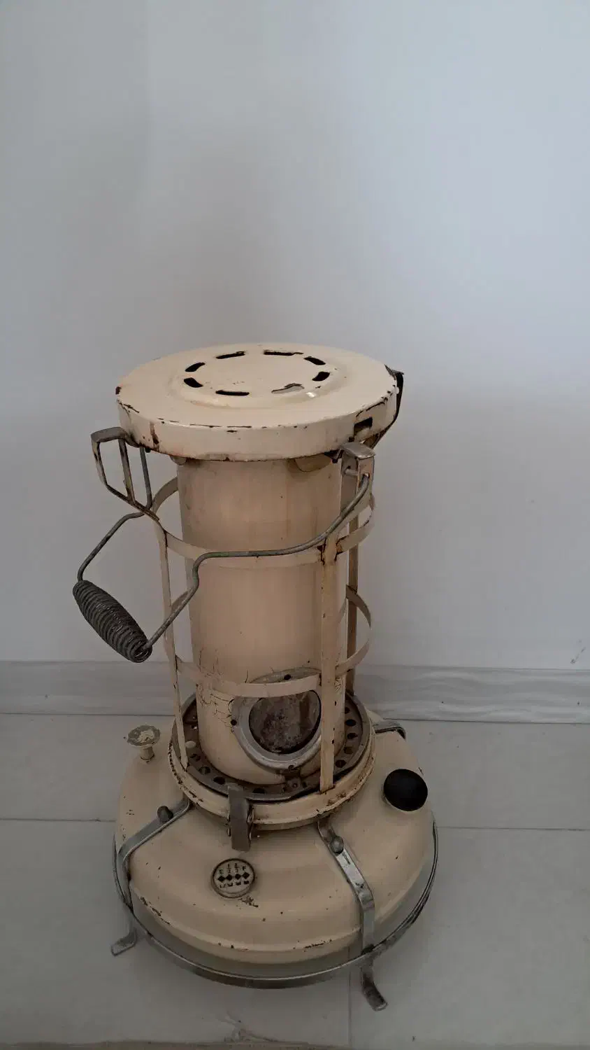 چراغ والر قدیمی.سالم|بخاری، هیتر، شومینه|مشهد, امیر|دیوار