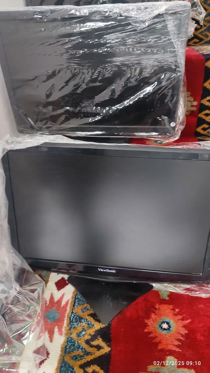 مانیتور lcdو led|قطعات و لوازم جانبی رایانه|قم, دروازه چوبی|دیوار