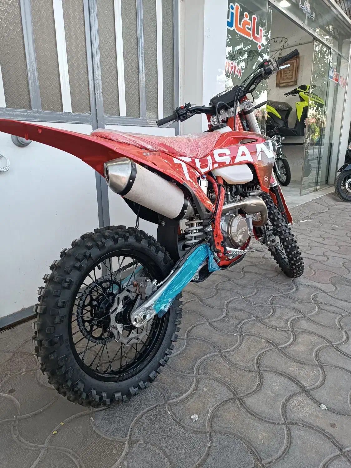 طرح گس گس 250 سی سی|موتورسیکلت|مشهد, امام رضا (ع)|دیوار