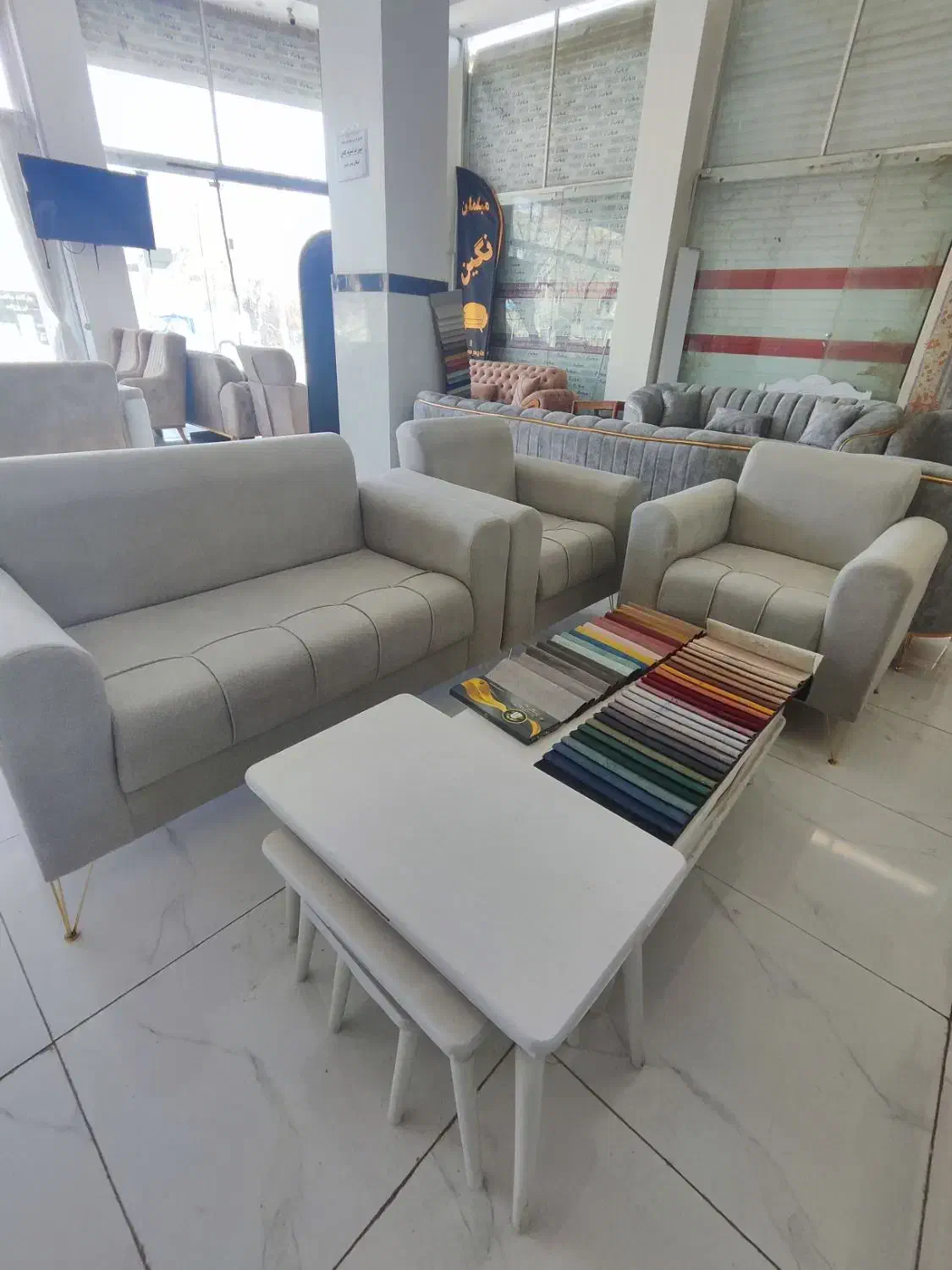 مبل ۷ نفره|مبلمان خانگی و میز عسلی|شاهین دژ, |دیوار