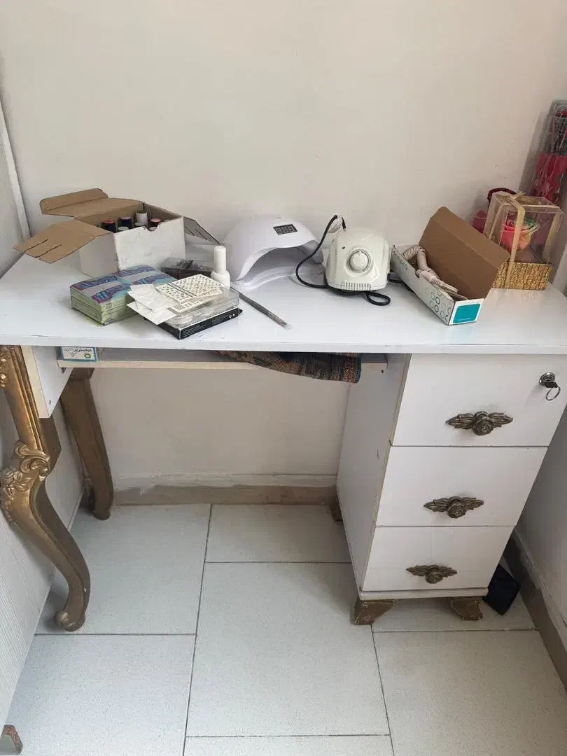 لوازم کاشت ناخن|آرایشی، بهداشتی، درمانی|تهران, طیب|دیوار