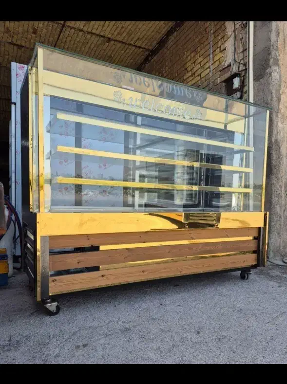 یخچال مکعب طلایی طرح چوب|فروشگاه و مغازه|قم, شهرک امام حسین|دیوار