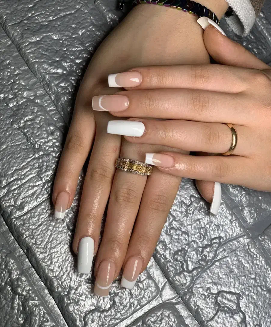 وسایل با کاشت ناخن ۳۵۰|آرایشی، بهداشتی، درمانی|قم, شهرک قدس|دیوار