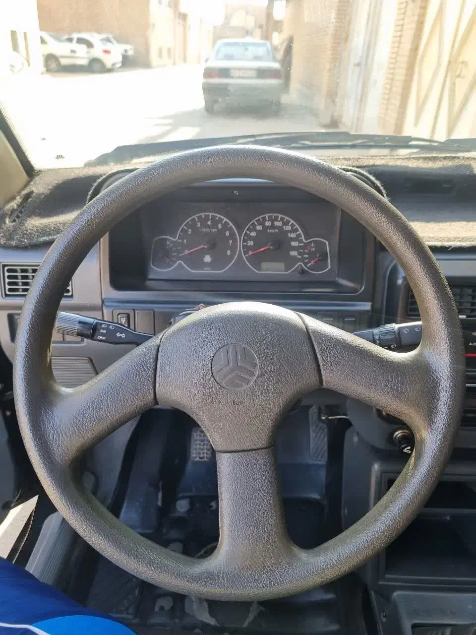 هاچبک مدل ۸۶ خیلی تمیز|خودرو سواری و وانت|یزد, |دیوار